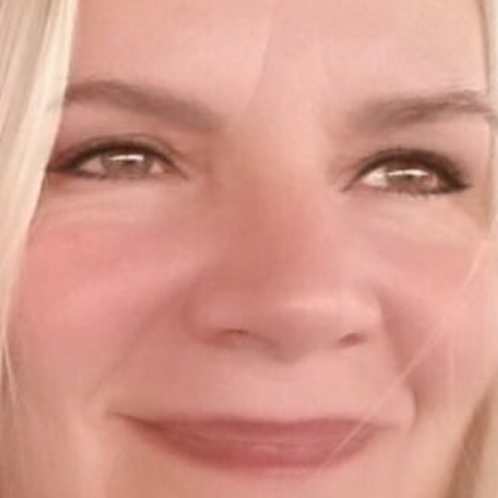 Meet your Posher, Diana